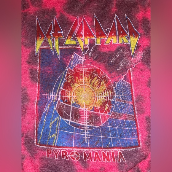 COPY - Urban Outfitters Def Leopard Sweatshirt - Size S/M - Picture 5 of 7